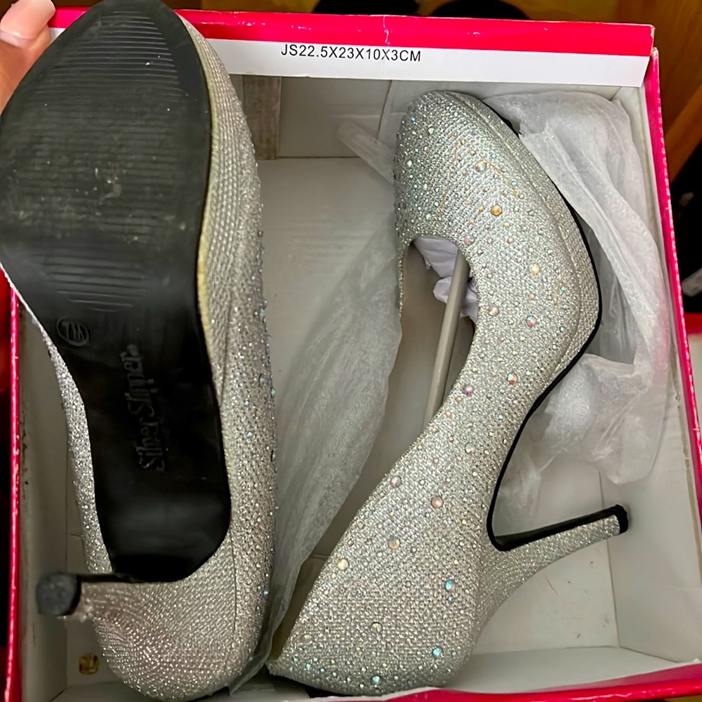 Quincena Silver & Diamond slipper Heels